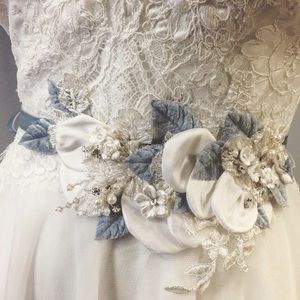 White vintage blue flower belt headband sash tie